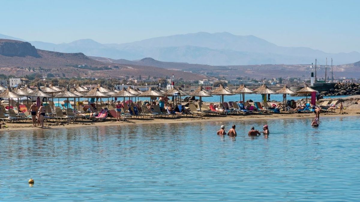 British tourist dies after being pulled from Crete sea during Greece holiday beach trip